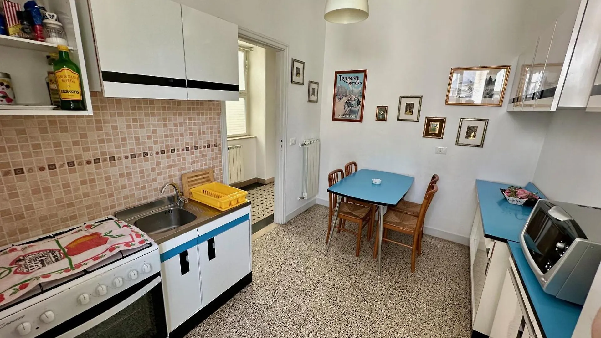 Appartamento Via Trevisani Bari 0*,  Italy